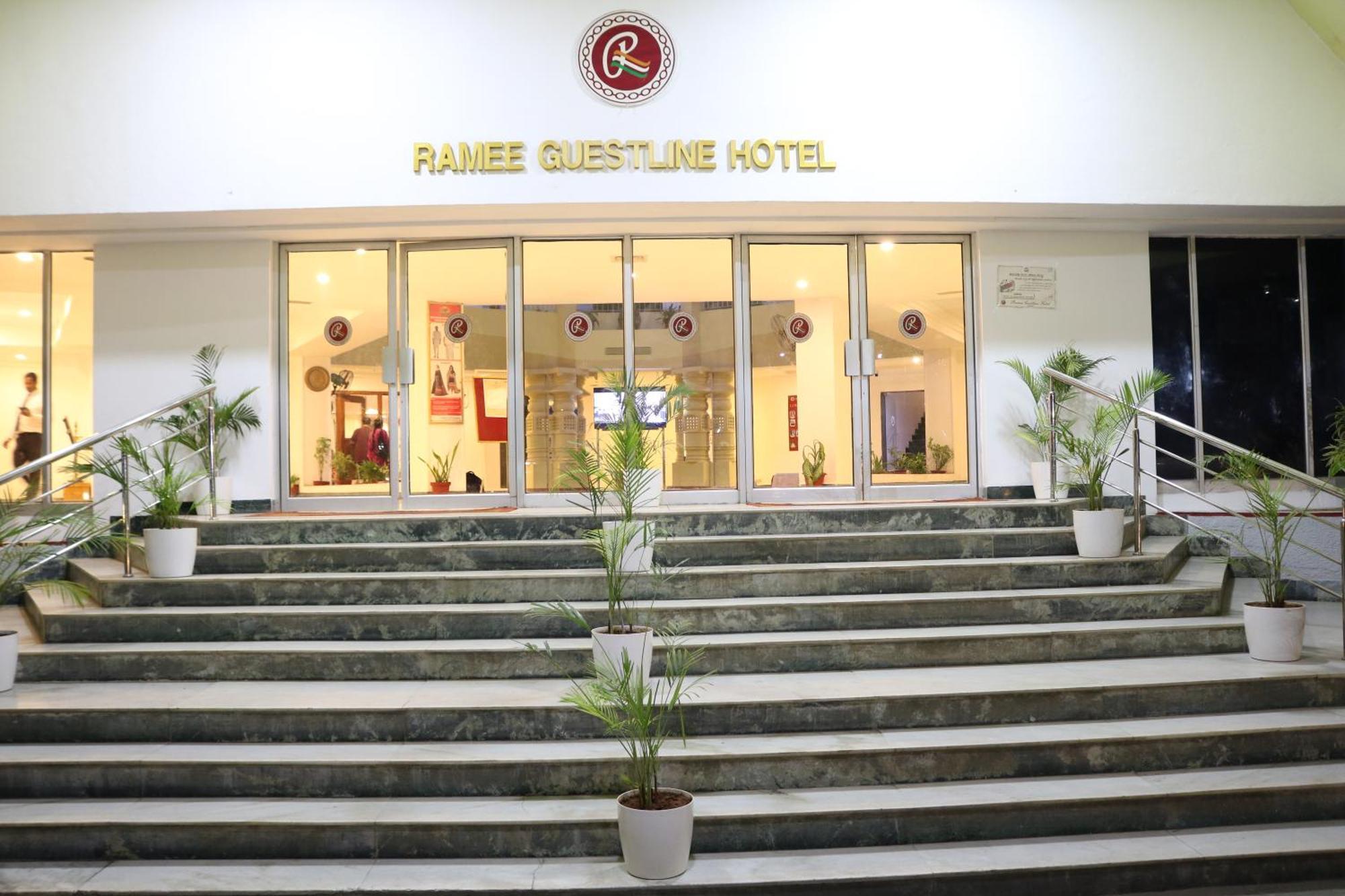 מלון Ramee Guestline טירופאטי מראה חיצוני תמונה